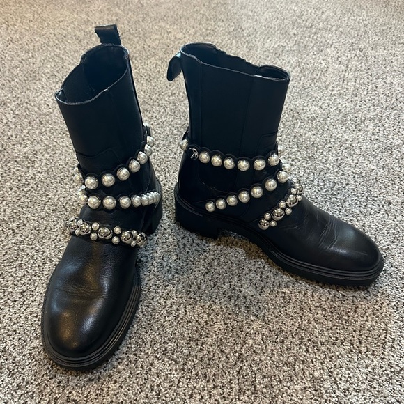 ZARA Size 38 US 8 Black Ankle Boots Pearls Studs R $178 - Picture 3 of 11